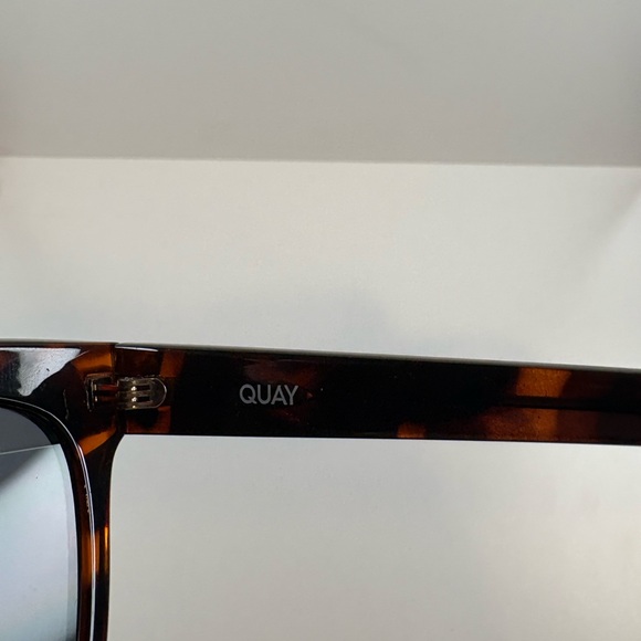 Quay Sunglasses “It’s My Way” - 125 / Quay Australia Tortoise Shell Sunglasses - Picture 13 of 13